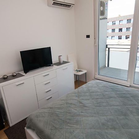 Studio Apartman Bella Zagreb Exterior foto