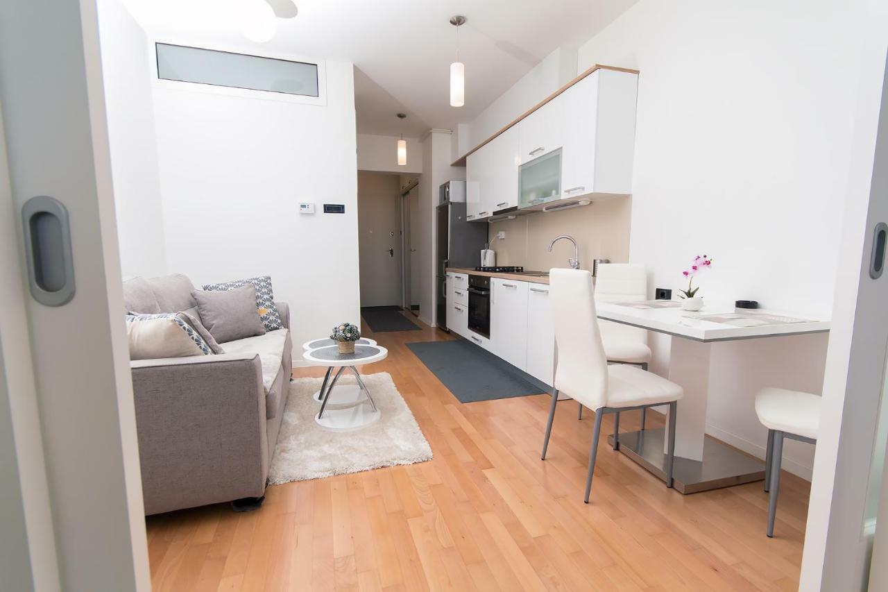 Studio Apartman Bella Zagreb Exterior foto